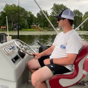 Pontoon Charters at Park Lake